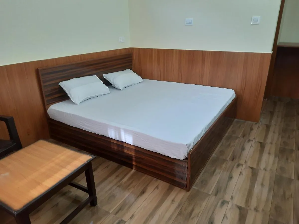 Daire Aagaman Woods Homestay Shimla
