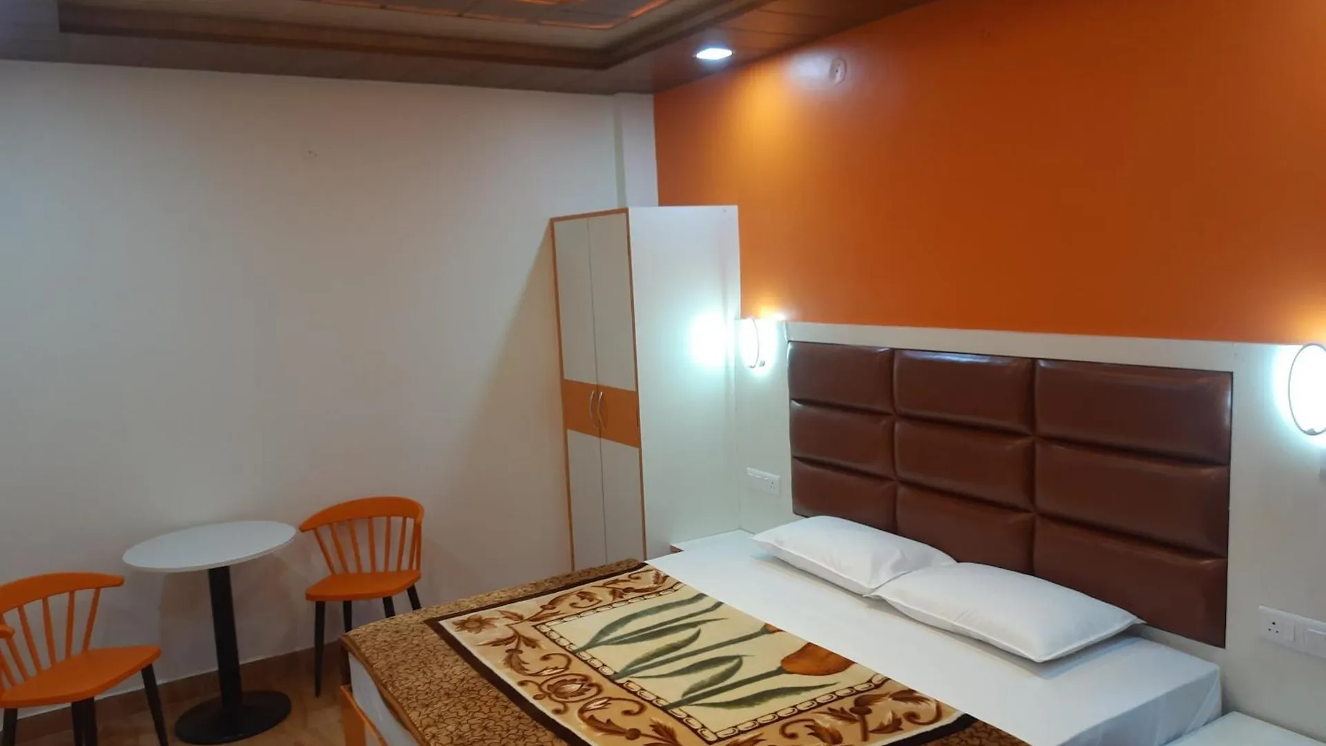 Aagaman Woods Homestay Shimla 0*,  Hindistan