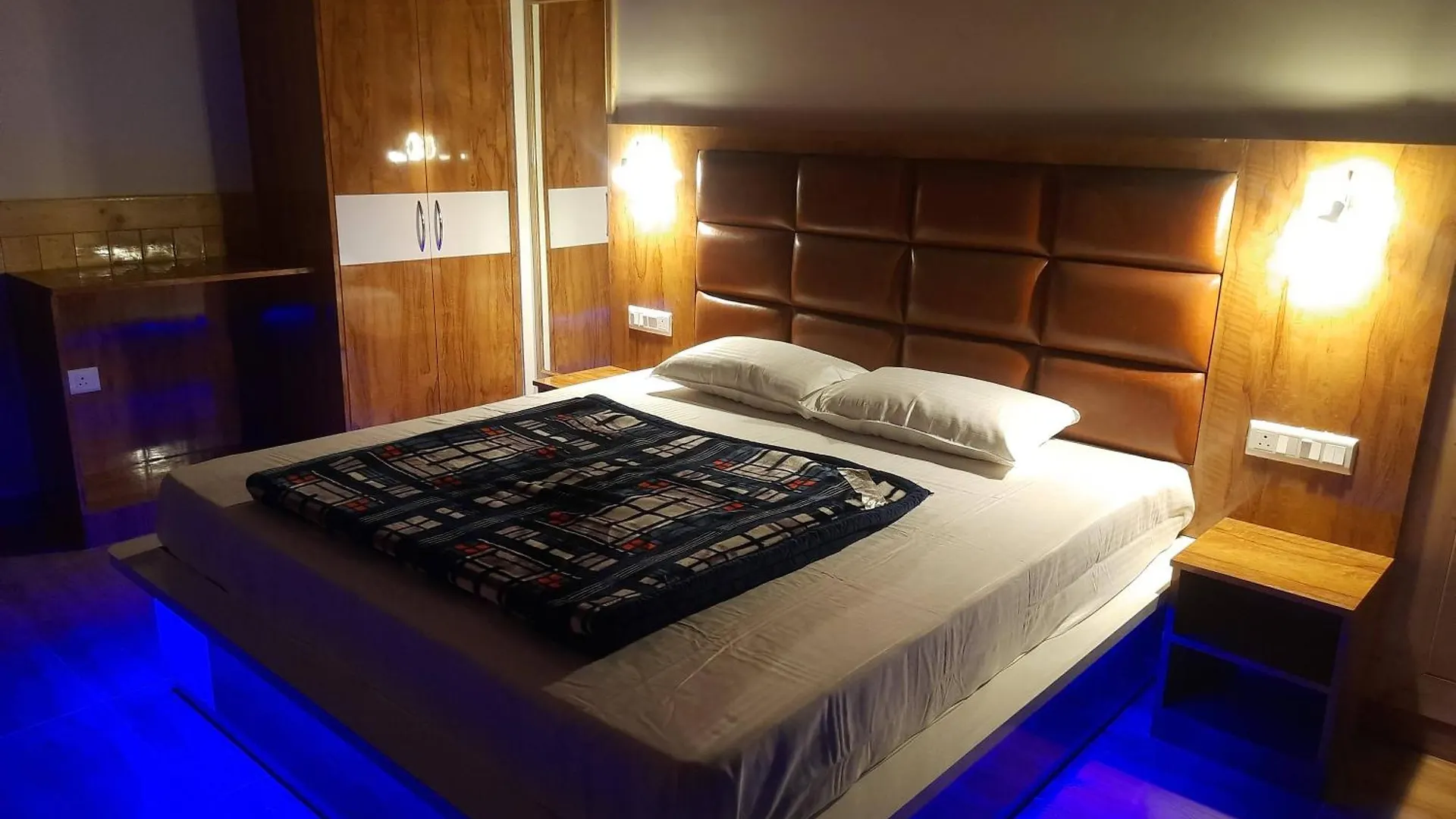 Aagaman Woods Homestay Shimla 0*,  Hindistan