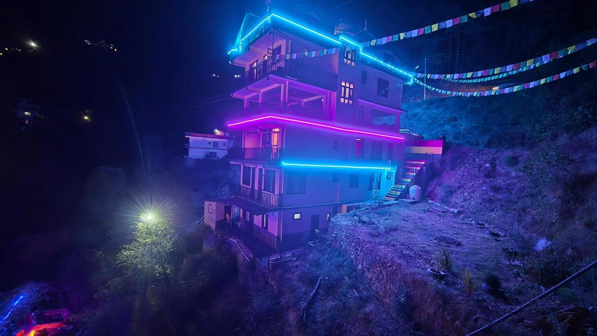 Aagaman Woods Homestay Shimla Daire